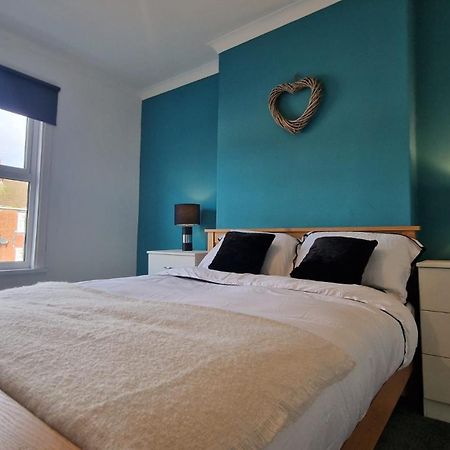 Cosy Home Perfect For Families And Contractors With Free Parking Darlington  Exterior photo