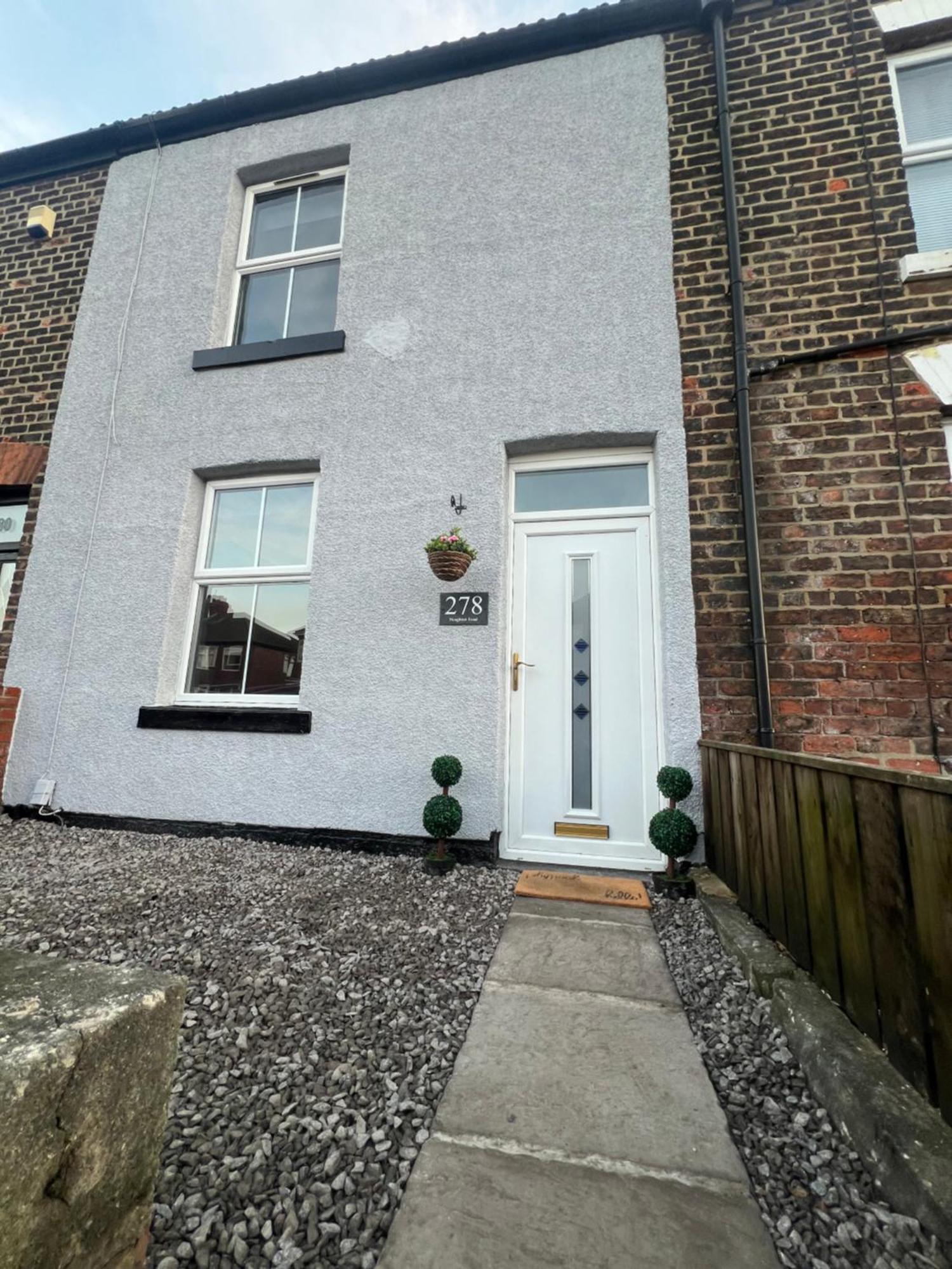 Cosy Home Perfect For Families And Contractors With Free Parking Darlington  Exterior photo